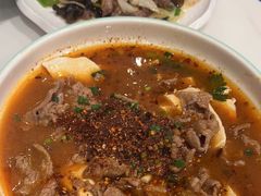 -犇逸·乐山跷脚牛肉·四川现炒(览海店)