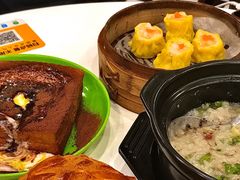 漏奶华-澳门陈光记烧味饭店(南京德基广场店)