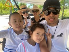 -鄂尔多斯野生动物园