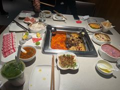 -海底捞火锅鲜切牛肉主题店(长寿路店)