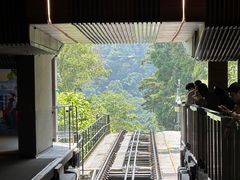 -山顶缆车