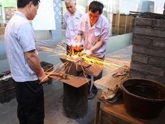 张小泉剪刀制作展示-手工艺活态馆