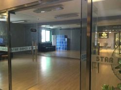 -STAR舞蹈工作室