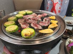 -围炉肉舍丹东海鲜烤肉·烤活鳗(步行街店)