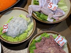 -红牌美蛙鱼头火锅(万辉国际广场店)
