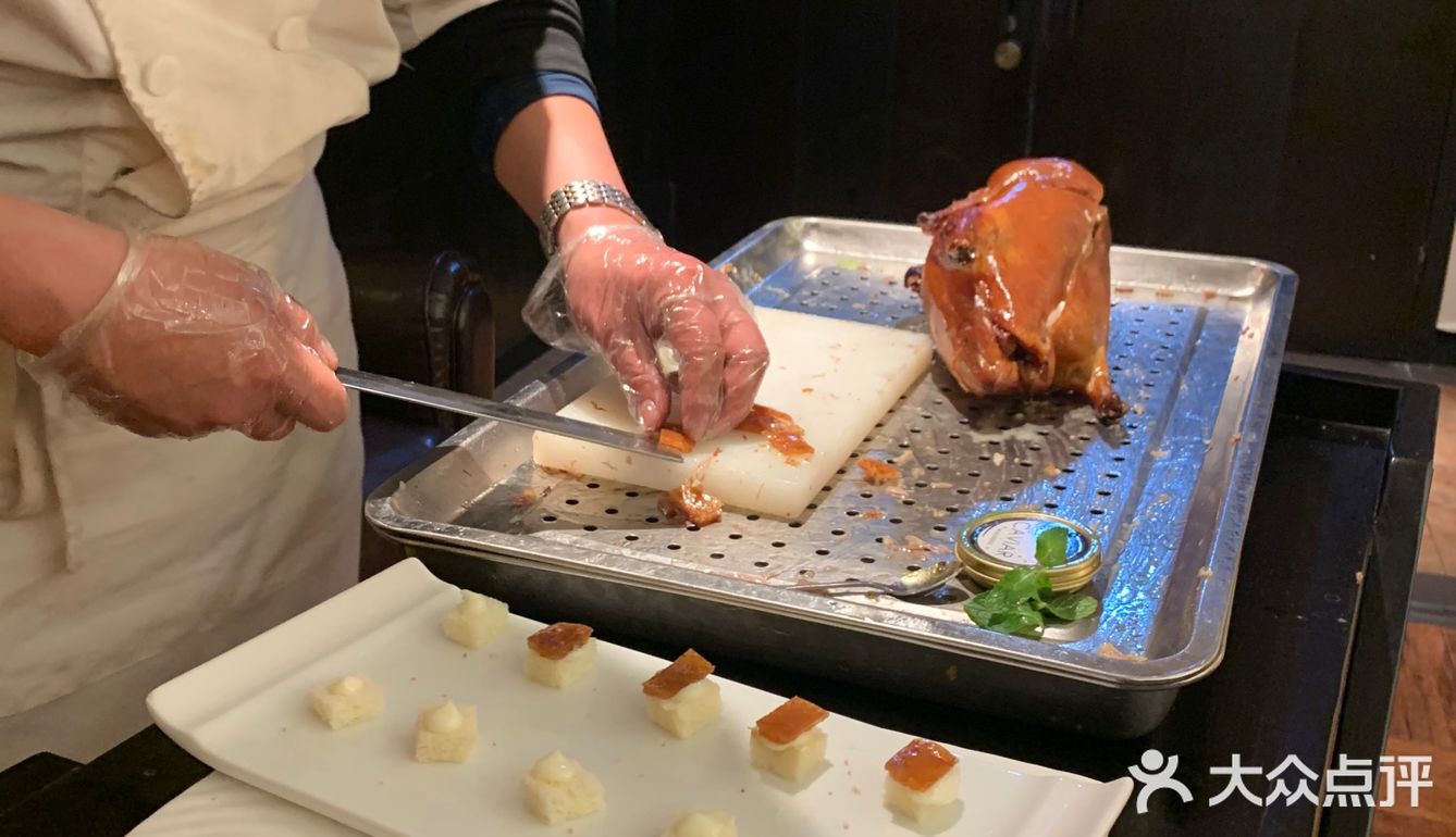 隐蔽在大明湖里的高端中餐馆——真正的泉城会客厅