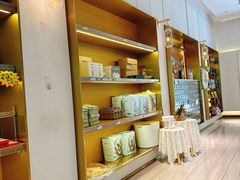 -悠尼宠物·独立低压伊珊娜洗护·美容·寄养(兰谷路店)