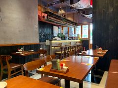 -8PINTS八品脱·日料·烧鸟·精酿小酒馆(莘庄店)