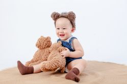 -小熊维尼高端儿童摄影(宝安旗舰店)