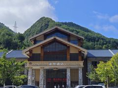 -麦积山温泉