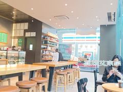 -星巴克(昆明金鹰天地店)