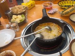 -黔三一夺夺粉酸汤火锅(百信店)