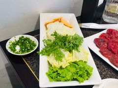 蔬菜拼盘-皇城老妈·大连海鲜火锅(港湾店)