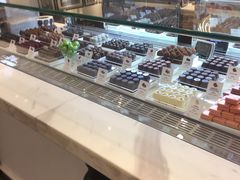 面包甜点陈列柜-GODIVA(印象城店)