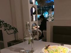 -春树下·树屋花房西餐厅(罍街AS1980店)