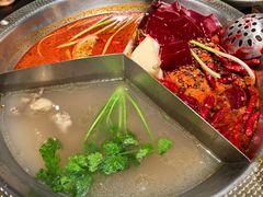 -廖掌柜·重庆鲜货火锅(上海首店)
