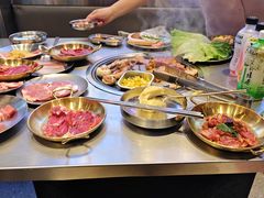 -哈哈碳都·牛肋条无限自助烤肉(台江万达店)