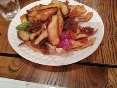 烤肉炒馕-阿里家·新疆烤肉酒場 by MIG