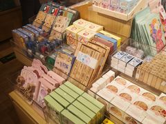 -九木杂物社(领展购物广场中关村店)