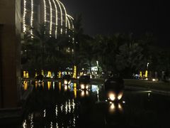 -三亚湾海居铂尔曼度假酒店