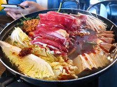部队锅-MI WU FACTORY米屋美食工厂餐厅(绿地店)