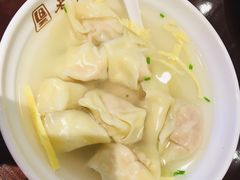 刀鱼馄饨-老半斋(福州路店)
