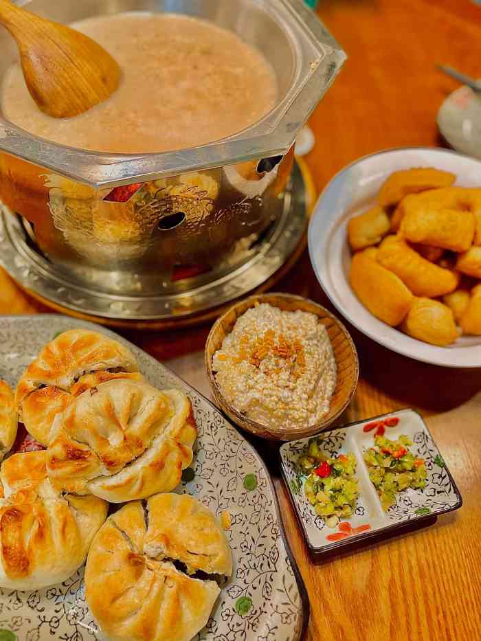 格日勒阿妈(中海店)-"在青城想要吃蒙餐,到格日勒阿妈中海店来,.