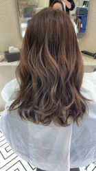 -PE SALON