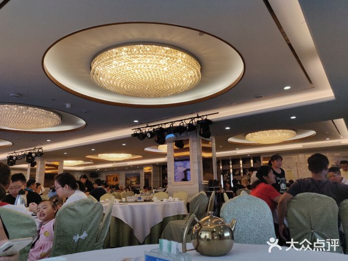 南粤春酒楼(大鹏店)图片