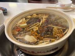 -土连锅·现熬养生汤锅(梁家巷店)