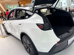 -TESLA 特斯拉(广州天环广场体验店)