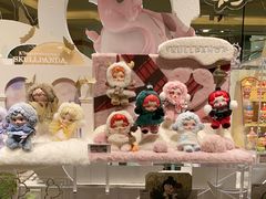 -泡泡玛特POPMART(上海环球港店)