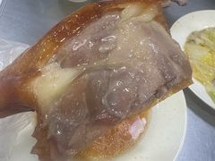 -华香鹅快餐店