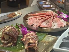 -围炉肉舍•炭烤活鳗•丹东海鲜烤肉(步行街店)