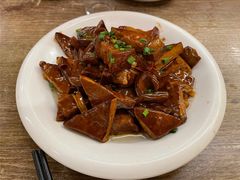 香干鱿鱼红烧肉-鑫胜私房菜(球场路店)