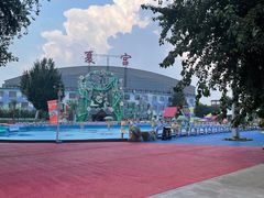 -沈阳龙润夏宫温泉水乐园