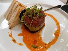 牛肉塔塔配牛油果黑橄榄酱-Solo(衡山路店)