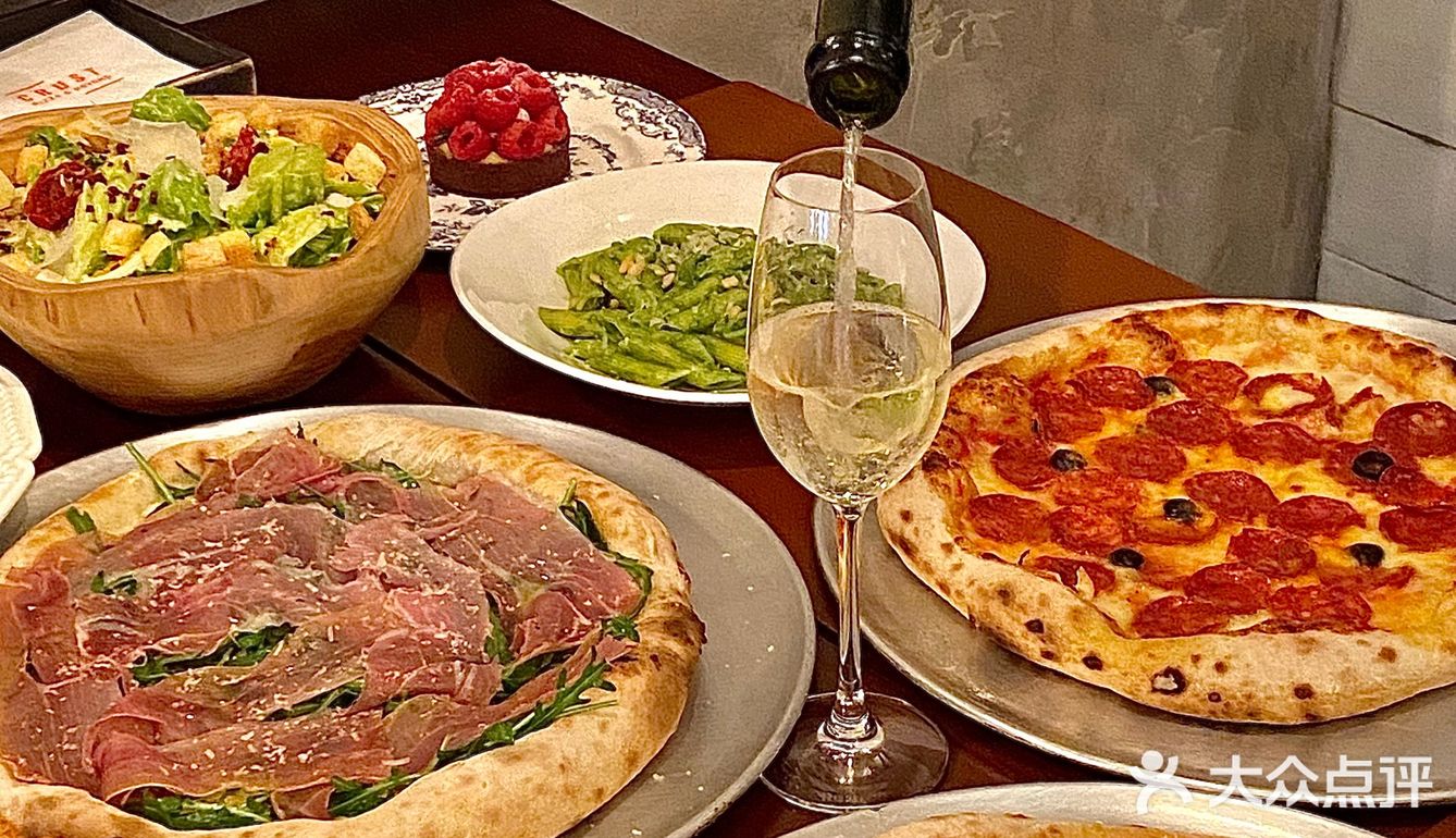 一定要和饭搭子来的意大利餐厅🍕好好吃！