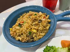 蒲烧鳗鱼炒饭-丽莎沙拉轻食餐厅(国贸店)