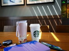 -星巴克(张家港谷渎港店)