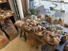 -雀食面包店(钟楼店)