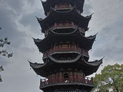 -龙华寺