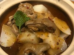 -半山腰·云南菜(侨福芳草地店)