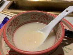 -尚尚仙·酸汤猪手·猪肚鸡火锅(华联万柳购物中心店)