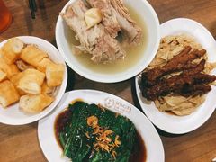 招牌肉骨茶-松發肉骨茶(牛车水店)