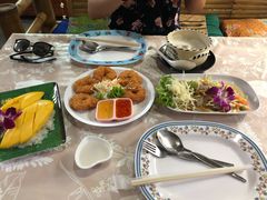 -Jungle Kitchen