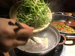 -吃饭皇帝大(合生汇店)