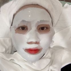 -苗方清颜专业祛痘·皮肤管理