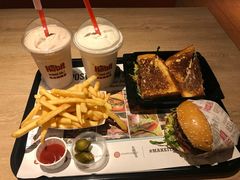 -The Habit Burger Grill 哈比特汉堡(复兴soho店)