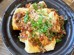 -88号小吃店·经典云南菜·地道纳西美食